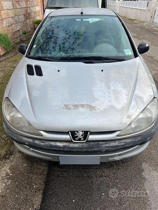 Usata Peugeot 206 60 CV (44 kW) 2000 Berlina