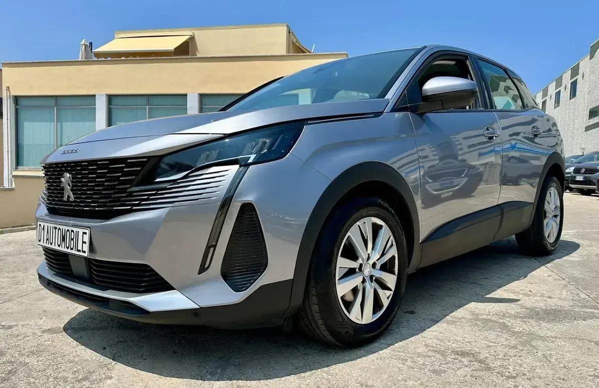 Usata Peugeot 3008 Active 131 CV (96 kW) 2021 Grigio Station wagon