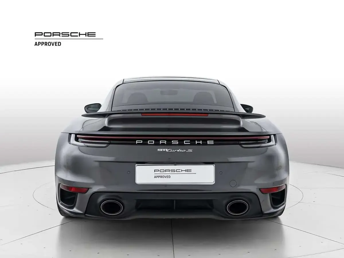 Usata Porsche 992 650 CV (478 kW) 2020 N0 grigio agata metallizzato Coupé