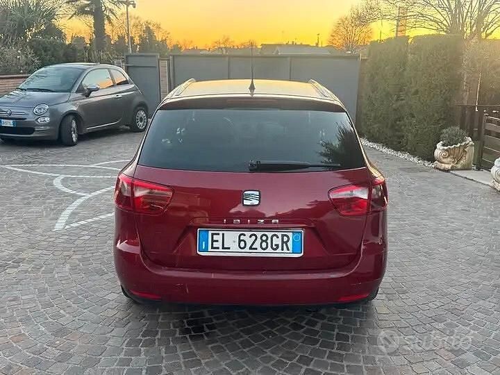 Usata Seat Ibiza ST Style 69 CV (50 kW) 2013 Rosso Station wagon