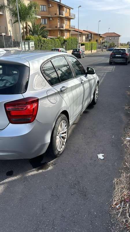 Usata BMW 120 Sport Line 184 CV (135 kW) 2013 Grigio Utilitaria