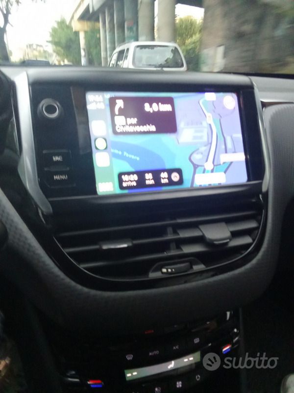 Usata Peugeot 208 82 CV (60 kW) 2017 Grigio Utilitaria