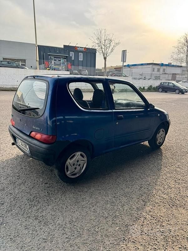 Usata Fiat 600 2001 Blu Utilitaria