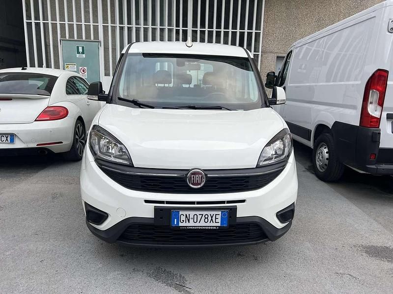 Occasion Fiat Doblò 90 ch (66 kW) 2022 Blanc Monospace