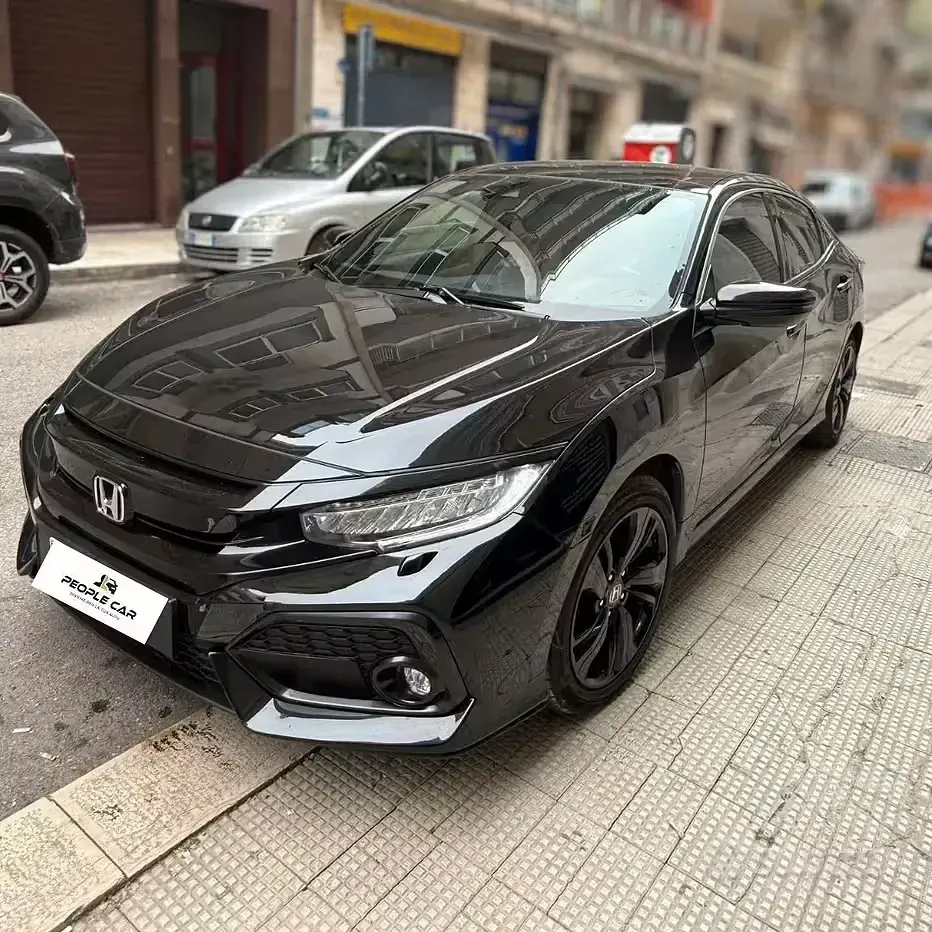 Usata Honda Civic Executive 129 CV (94 kW) 2017 Nero Berlina