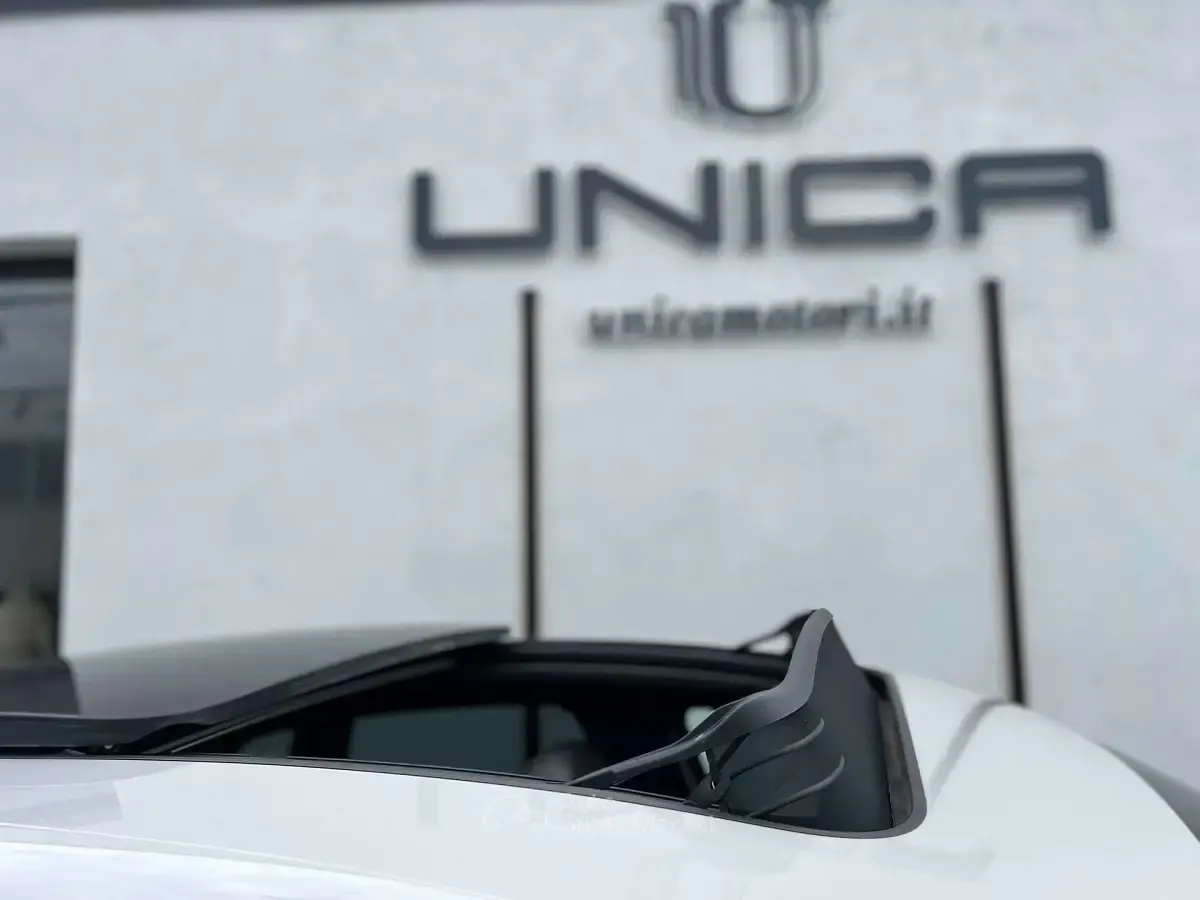 Usata Porsche Macan 265 CV (194 kW) 2022 Grigio gesso SUV