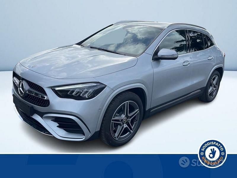 Nuova Mercedes GLA200 AMG 2025 Grigio SUV