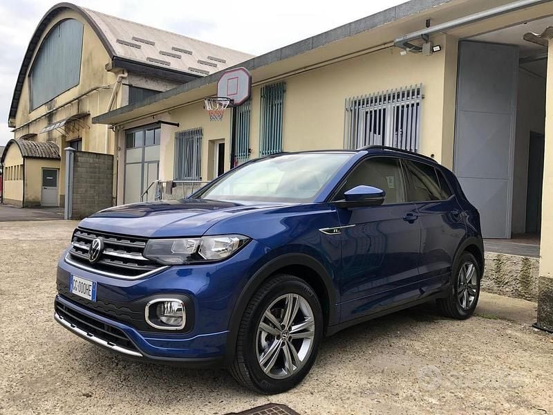 Usata VW T-Cross Sport 110 CV (80 kW) 2021 Blu SUV