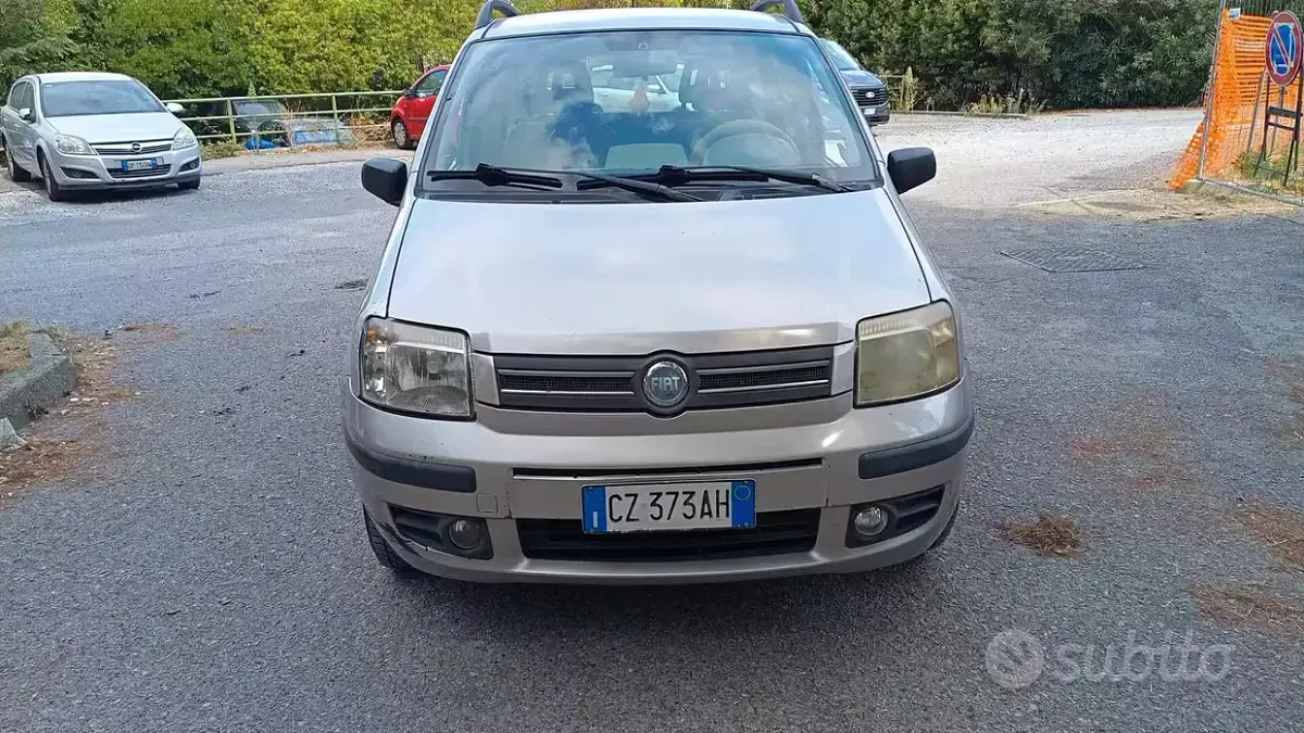 Usata Fiat Panda Emotion 69 CV (50 kW) 2006 Utilitaria