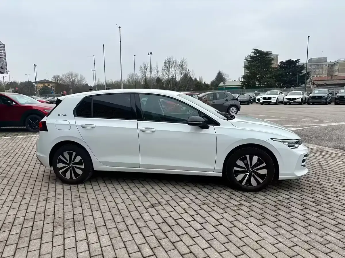 Occasion VW Golf VIII Goal 115 ch (84 kW) 2025 Blanc Berline