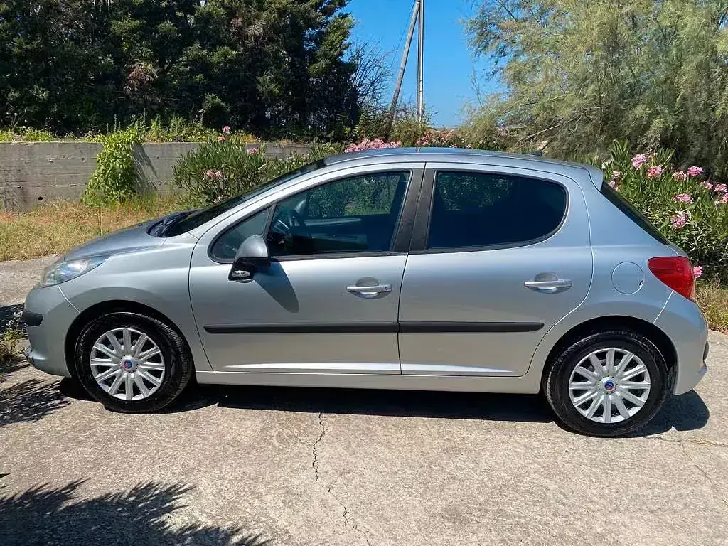 Usata Peugeot 207 88 CV (64 kW) 2007 Grigio Berlina