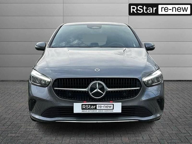 Usata Mercedes B180 Edition 116 CV (85 kW) 2025 Grigio montagna Monovolume
