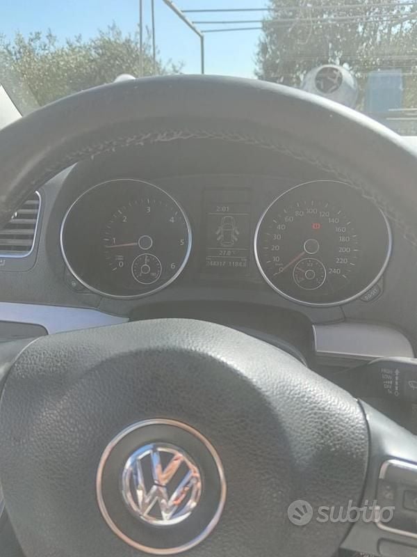 Usata VW Golf VII 102 CV (75 kW) 2012 Grigio Berlina