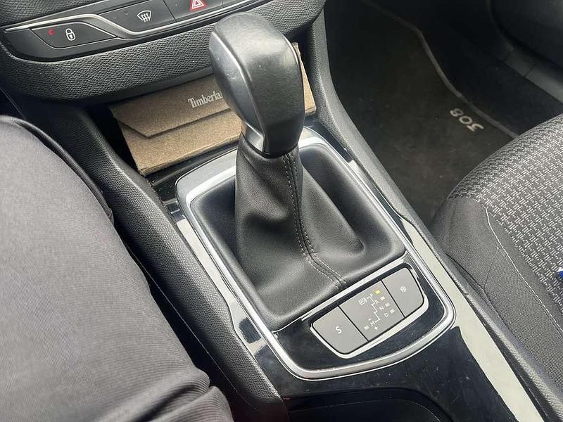 Usata Peugeot 308 Allure 120 CV (88 kW) 2017 Berlina