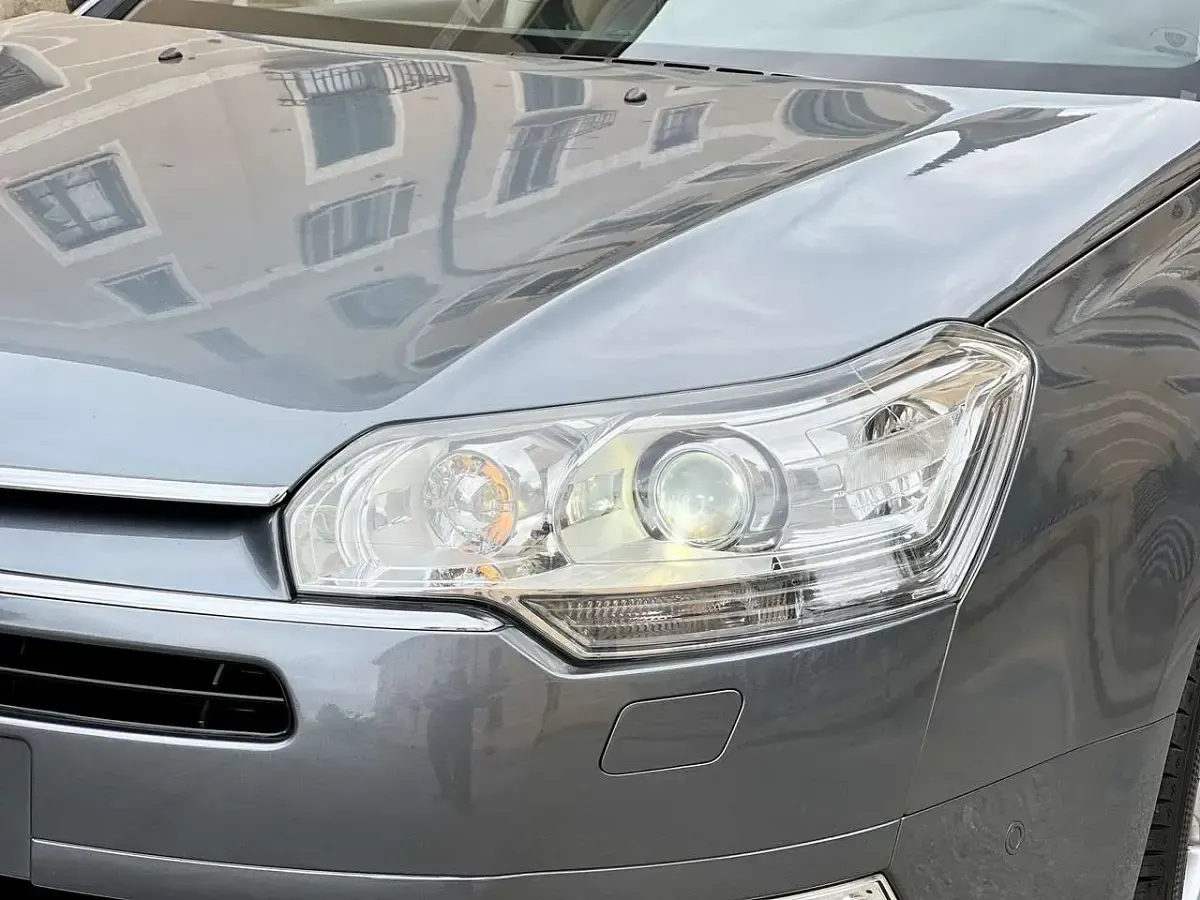 Usata Citroën C5 Business Class 140 CV (102 kW) 2010 Grigio ferro metallizzato Berlina