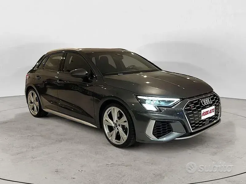 Usata Audi A3 310 CV (228 kW) 2022 Grigio Berlina