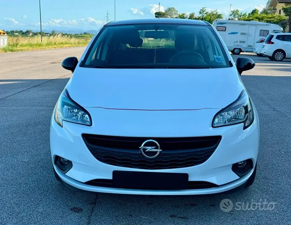 Usata Opel Corsa 90 CV (66 kW) 2019 Bianco Utilitaria