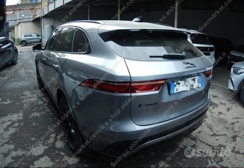 Usata Jaguar F-Pace R-Dynamic 250 CV (183 kW) 2022 Grigio SUV