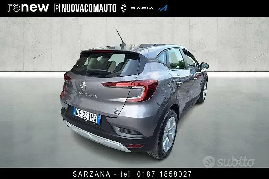 Usata Renault Captur Zen 91 CV (66 kW) 2021 Grigio SUV
