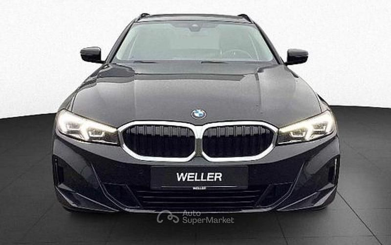 Nero Usata 2022 BMW 320 Station wagon | 28.999 € (Super prezzo) - Immagine 1/4