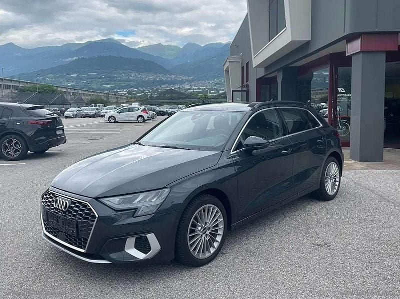 Usata Audi A3 Advanced 150 CV (110 kW) 2021 Grigio scuro Berlina