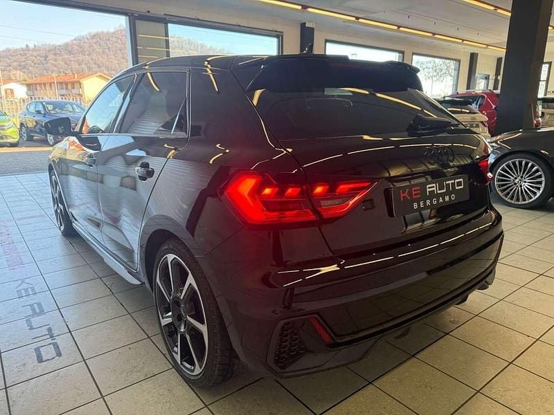 Usata Audi A1 Sportback Ambiente 116 CV (85 kW) 2025 Nero mythos Utilitaria