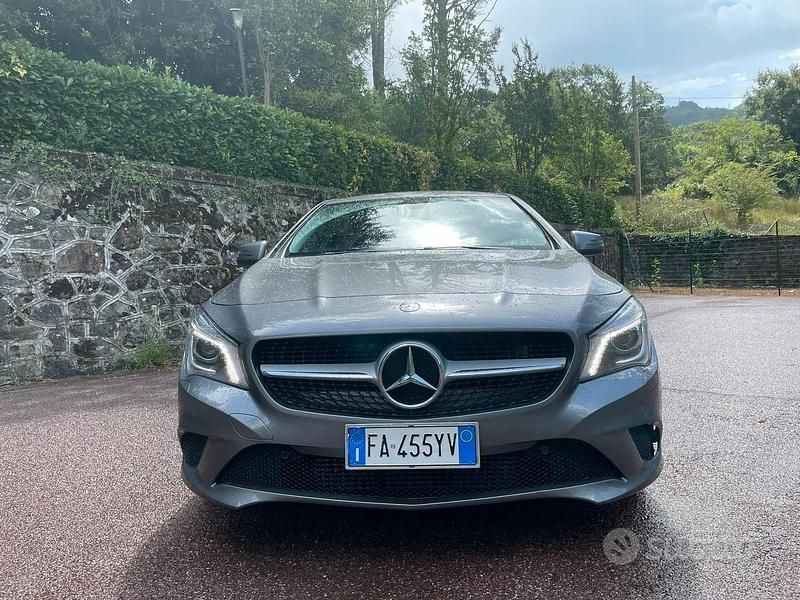 Usata Mercedes CLA200 2015 Grigio Coupé