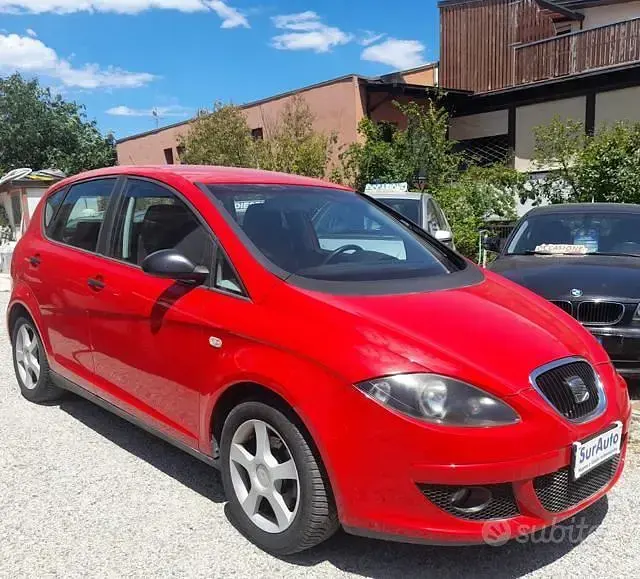 Usata Seat Altea Reference 102 CV (75 kW) 2004 Rosso Monovolume