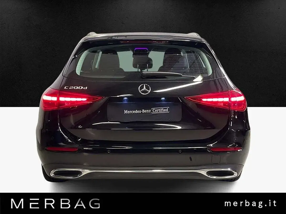 Usata Mercedes 200 Advanced 163 CV (119 kW) 2025 Nero Station wagon