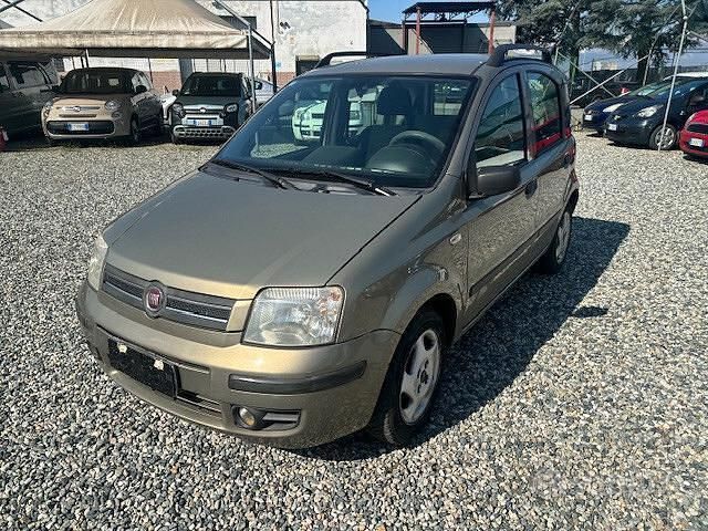 Usata Fiat Panda Dynamic 60 CV (44 kW) 2009 Grigio Utilitaria
