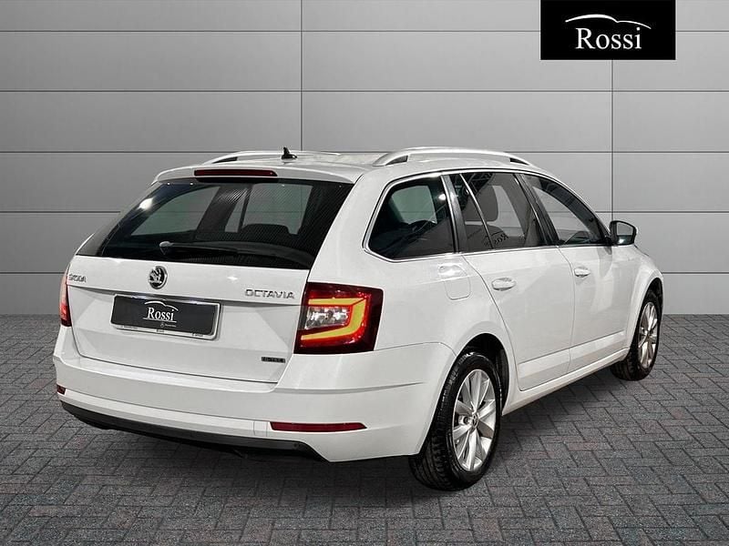 Usata Skoda Octavia G-TEC Executive 110 CV (80 kW) 2018 Station wagon
