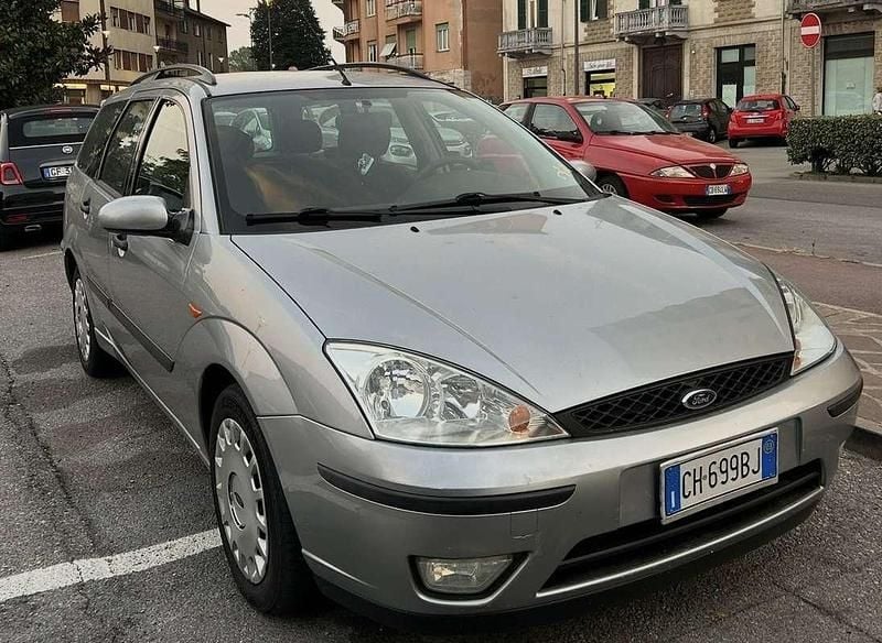 Usata Ford Focus Ambiente 101 CV (74 kW) 2005 Station wagon