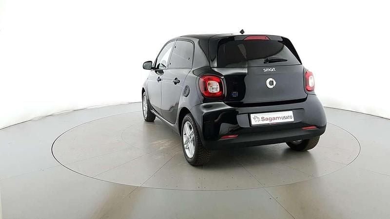 Usata Smart ForFour Electric Drive Pure 41 kW (56 CV) 2022 Nero brillante Berlina