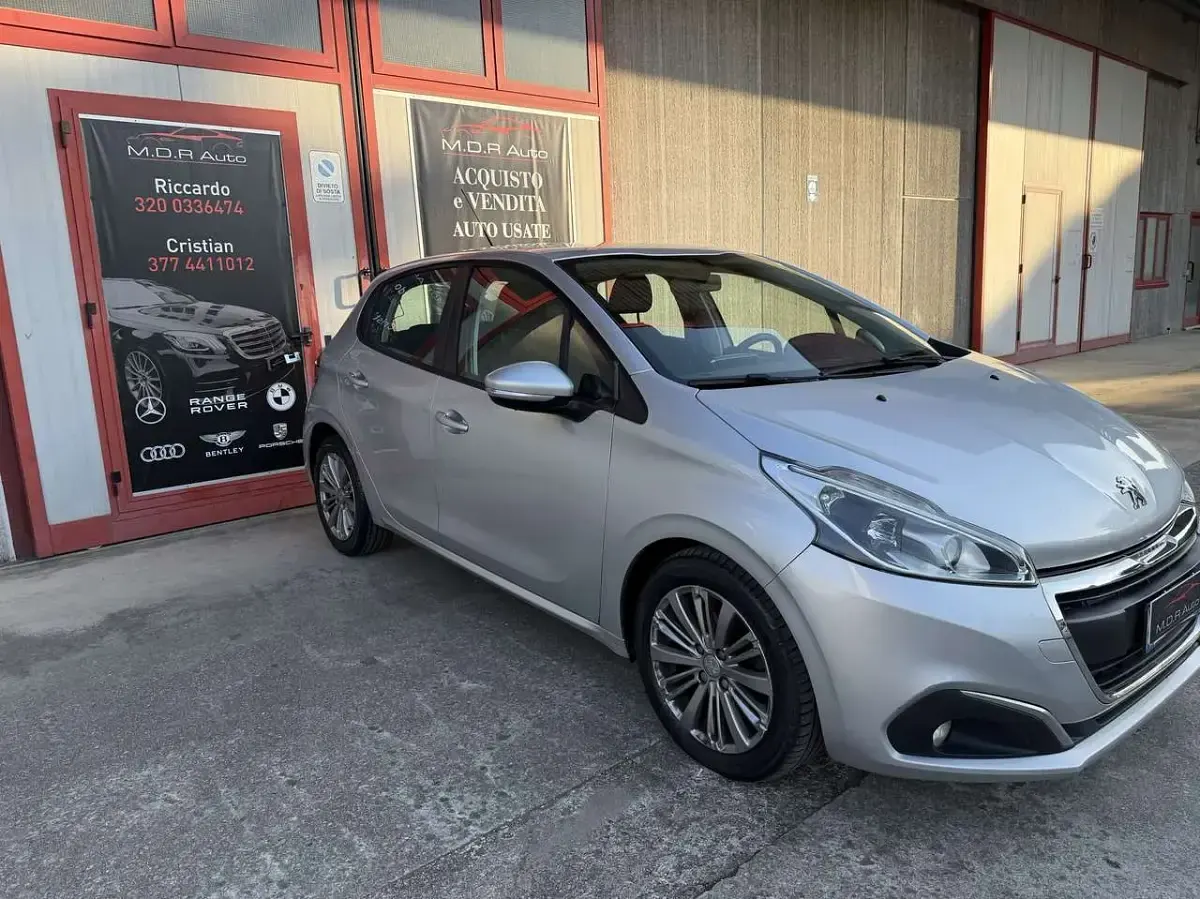 Brugt Peugeot 208 Active 75 HK (55 kW) 2016 Other Hatchback