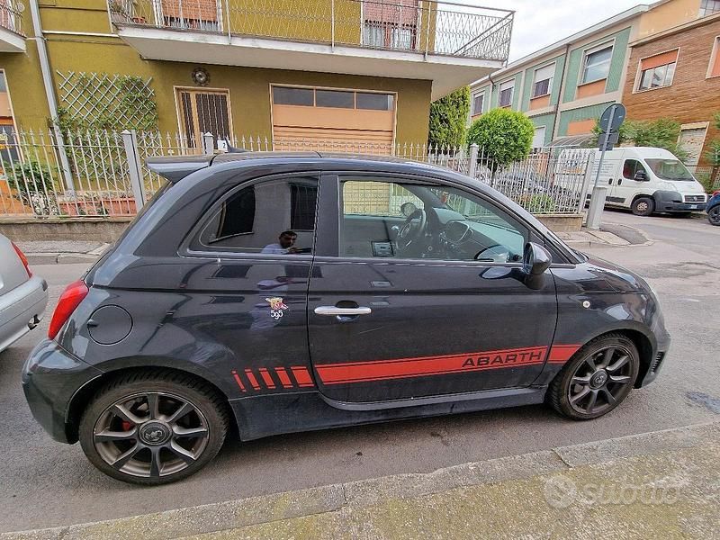 Usata Abarth 595 145 CV (106 kW) 2018 Nero Utilitaria