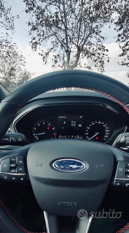 Usata Ford Focus ST-Line 125 CV (91 kW) 2023 Berlina