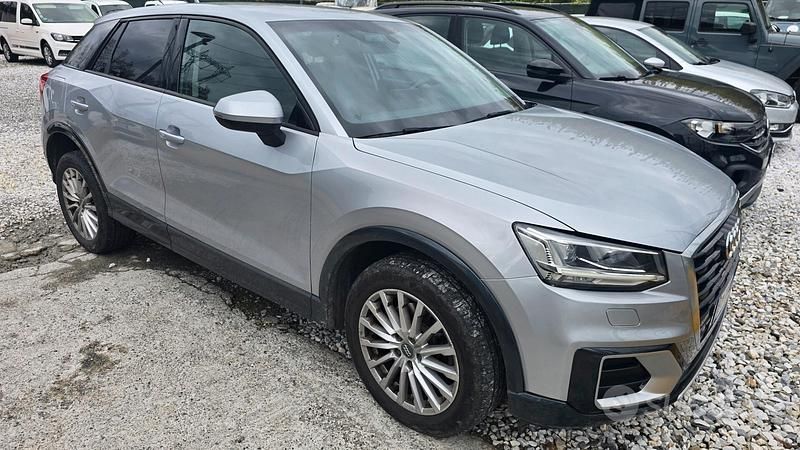 Usata Audi Q2 Design 116 CV (85 kW) 2018 Grigio SUV