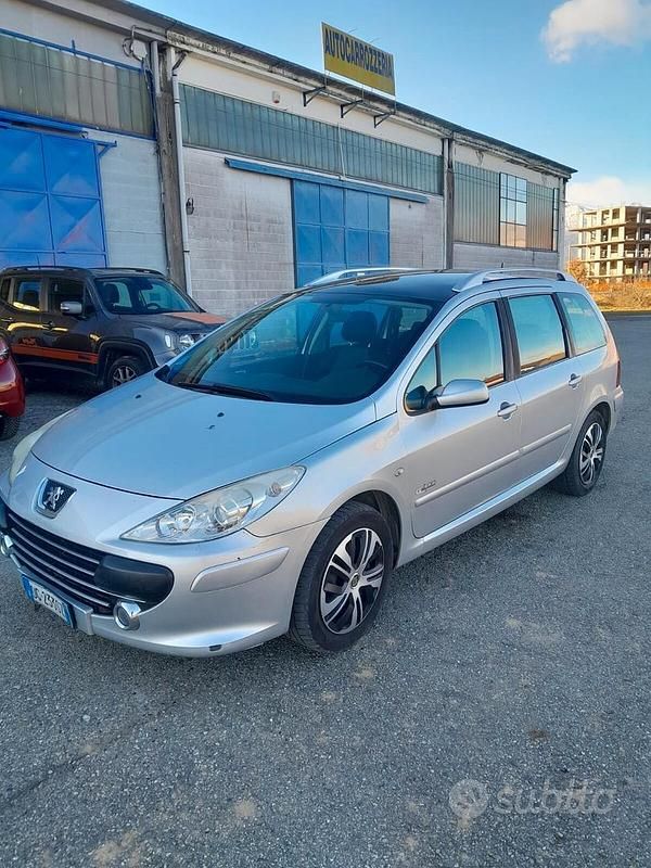 Usata Peugeot 307 90 CV (66 kW) 2007 Grigio Station wagon