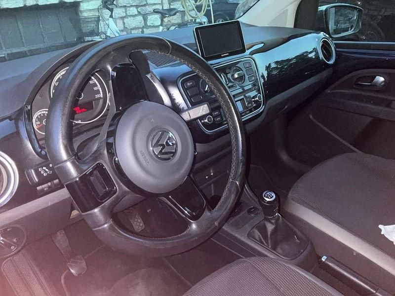 Usata VW up! 68 CV (50 kW) 2014 Blu/azzurro Utilitaria