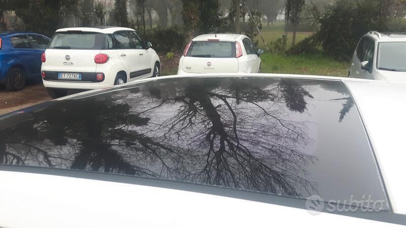 Bianco Usata 2010 Toyota Verso Monovolume | 4500 € (Buon prezzo) - Immagine 1/4