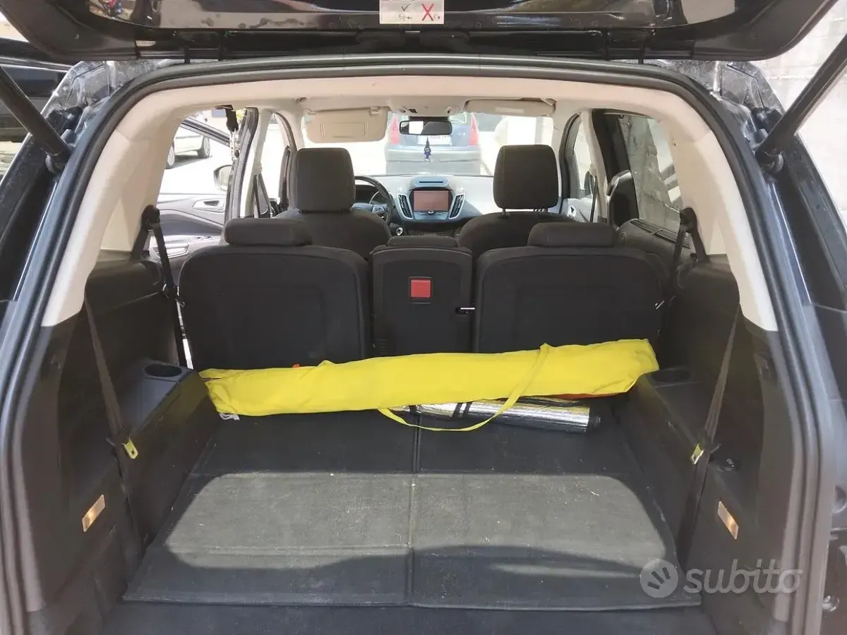 Usata Ford Grand C-Max 163 CV (119 kW) 2015 Nero Monovolume