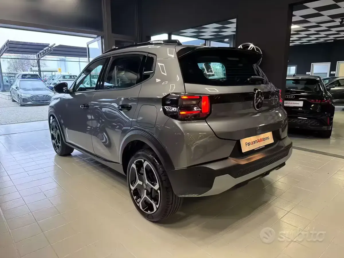 Usata Citroën C3 PureTech 101 CV (74 kW) 2025 Grigio SUV