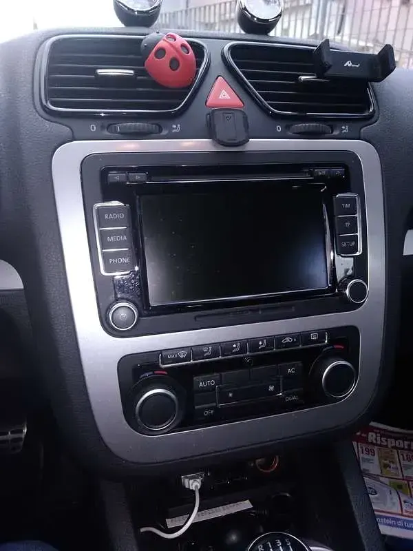 Usata VW Scirocco 122 CV (89 kW) 2012 Nero Coupé