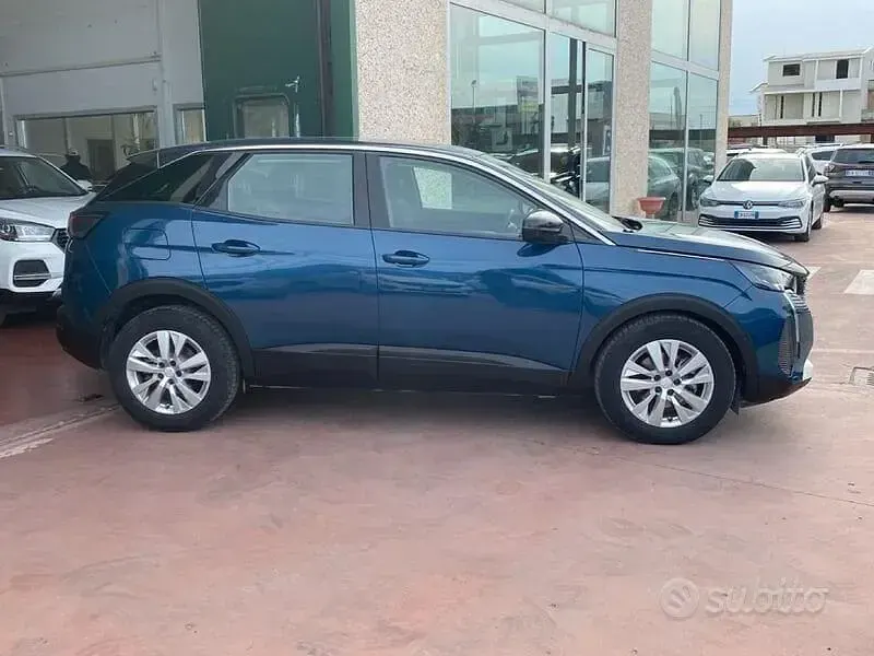 Usata Peugeot 3008 Active 131 CV (96 kW) 2022 Blu SUV