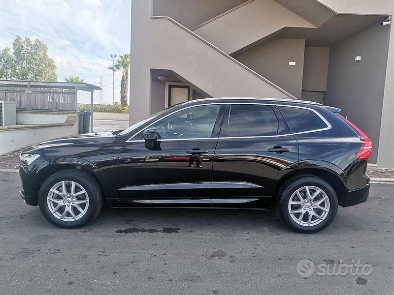Occasion Volvo XC60 Momentum 197 ch (144 kW) 2021 Noir SUV