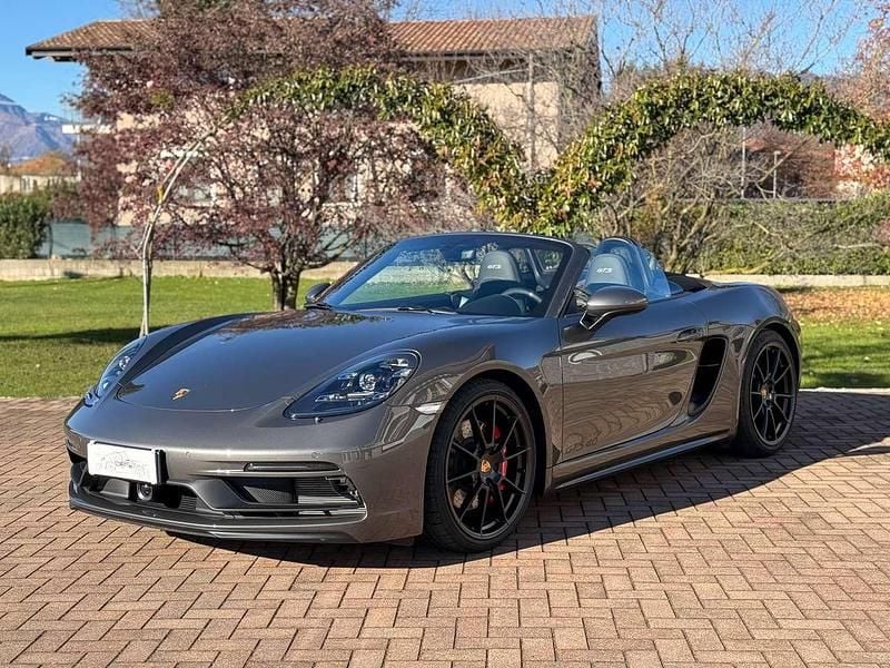Usata Porsche 718 Boxster 400 CV (294 kW) 2025 Grigio agata metallizzato Cabrio
