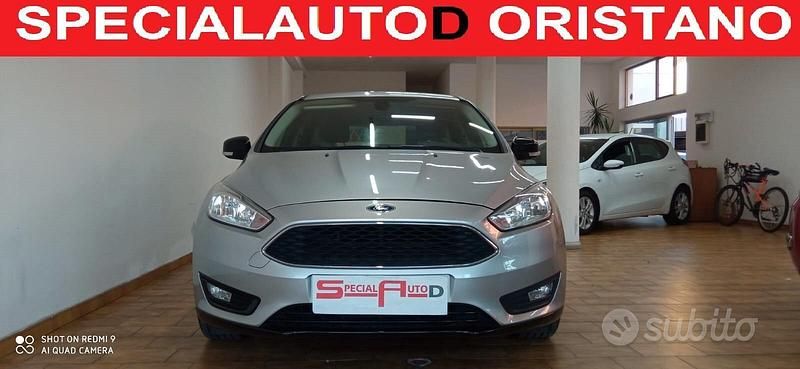 Usata Ford Focus 95 CV (69 kW) 2019 Grigio Berlina