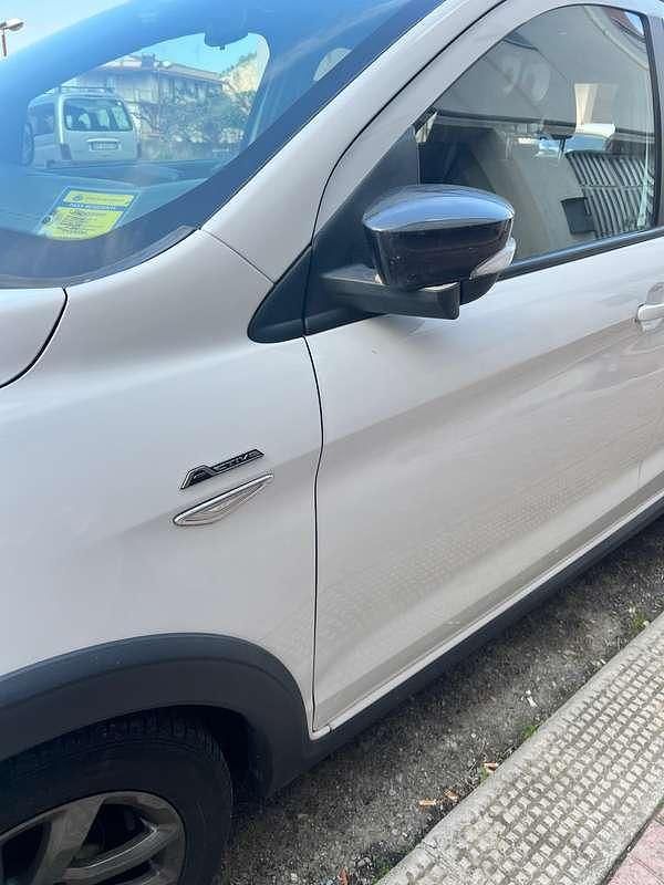 Usata Ford Ka Ultimate 86 CV (63 kW) 2019 Bianco Berlina