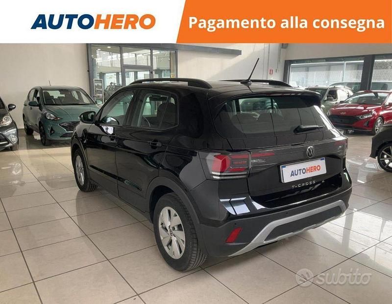 Usata VW T-Cross Life 115 CV (84 kW) 2024 Nero SUV