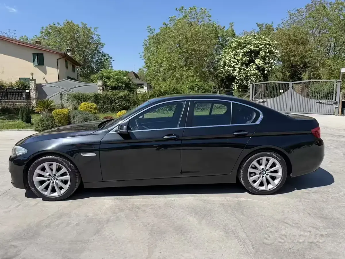 Usata BMW 520 190 CV (139 kW) 2016 Nero Berlina